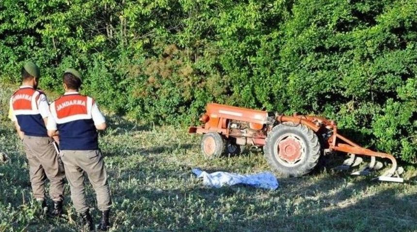 Yeni Aldığı Trakt&ouml;r&uuml;n&uuml;n Altında Kaldı