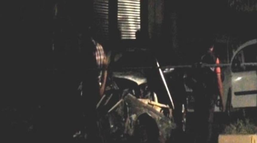 Ak Parti Konvoyuna Bombalı Saldırı