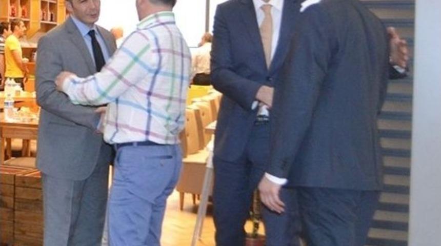 Samsun Piazza, İş Ortakları İle İftar Yemeği'nde Buluştu