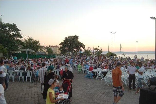 Lapseki&rsquo;de İftar 1