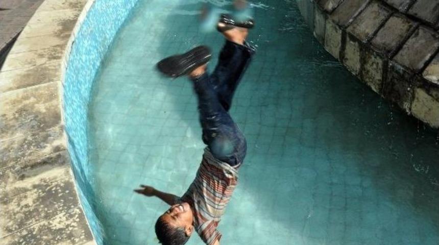 &Ccedil;ocukların Tehlikeli Oyunu