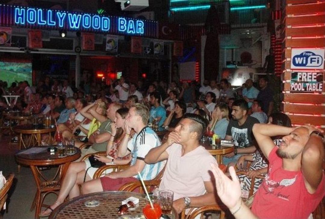 Alman Turistler D&uuml;nya Kupası Heyecanını Tatilde Yaşadı