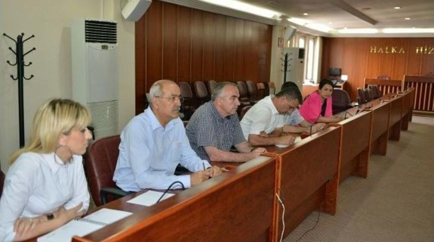 Belediyeden Beton Firmalarına Uyarı: &ldquo;ka&ccedil;ak Yapıyla Birlikte M&uuml;cadele Etmeliyiz&rdquo;