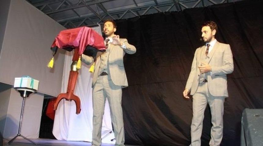 Ramazan Sokağında İlahi Konseri Ve İlizyon G&ouml;sterisi