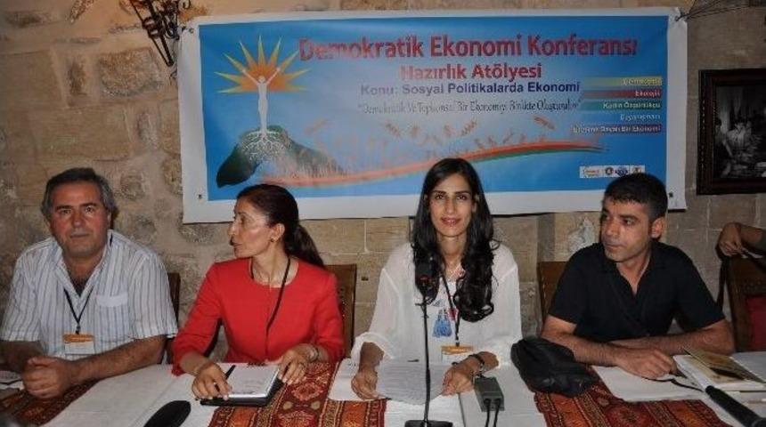 Mardin'de Demokratik Ekonomi Konferansı Hazırlık At&ouml;lyesi