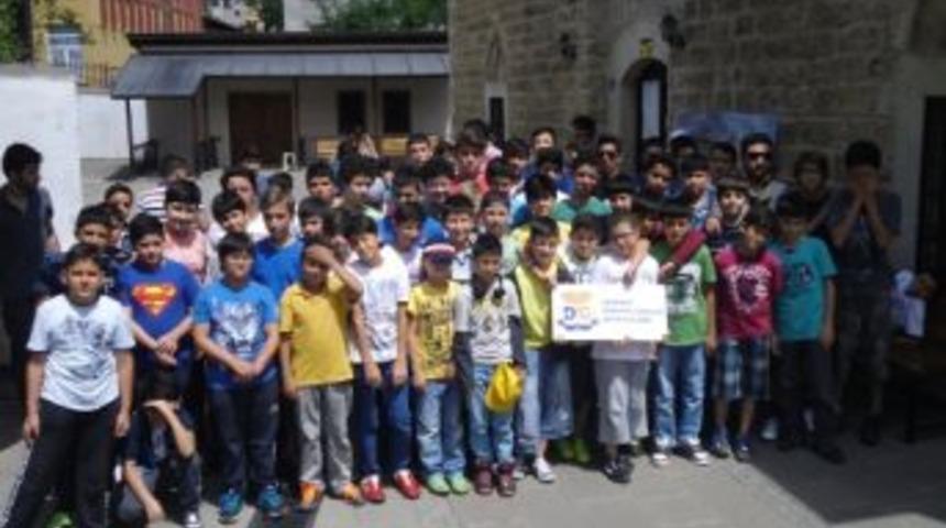 Akdeniz Dinamik Gen&ccedil;lik K&uuml;re il&ccedil;esini ziyaret etti