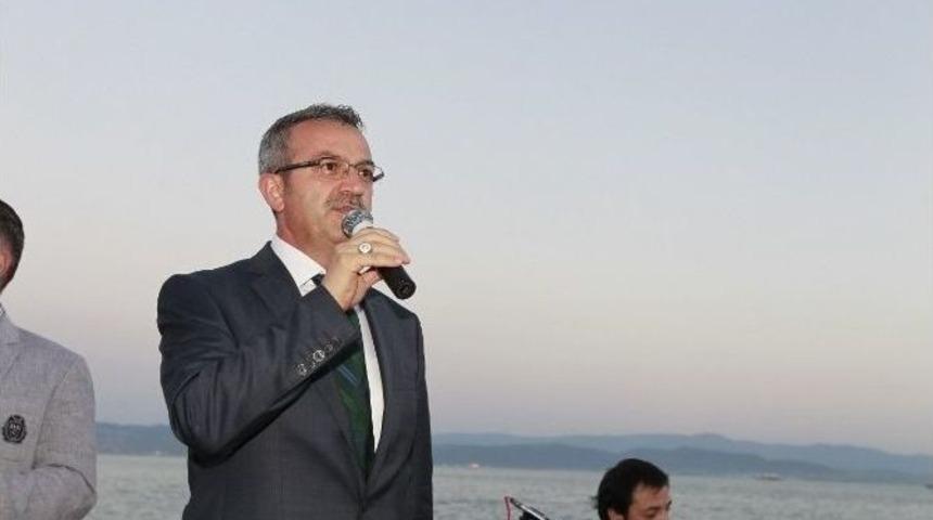 Gebze Ailesi Birlikte İftar Yaptı