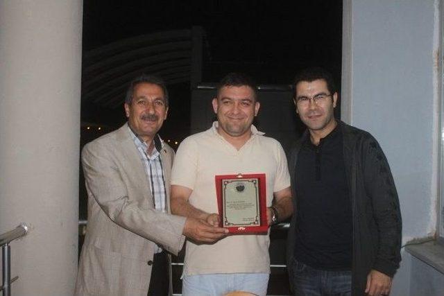 Başkan Taşdemir&rsquo;den İftar Yemeği 1