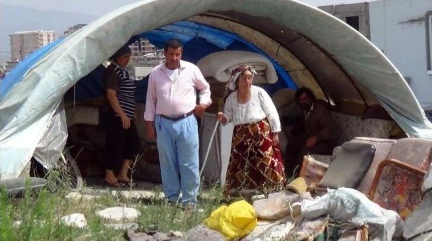 (&ouml;zel Haber) Barakada Yaşayan Ailenin Dramı