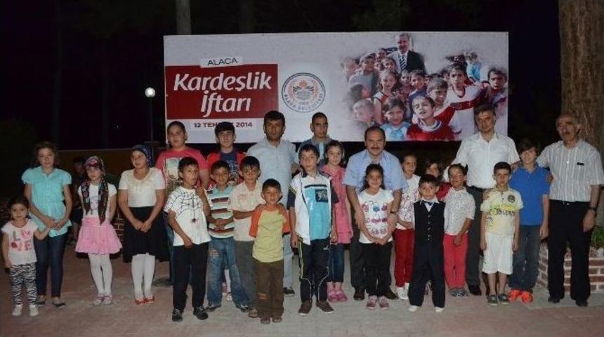Alaca Belediyesinden Kardeşlik İftarı