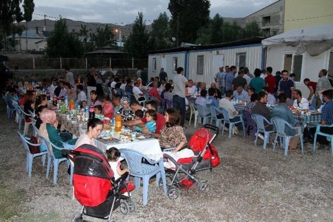 Emniyet M&uuml;d&uuml;rl&uuml;ğ&uuml;&rsquo;nden İftar Yemeği