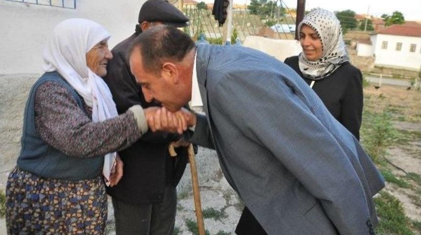 Şehit Ailelerini Unutmadı