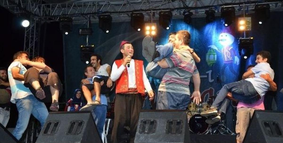 Temaşa-i Ramazan&rsquo;da Ş&uuml;kriye Tutkun R&uuml;zgarı