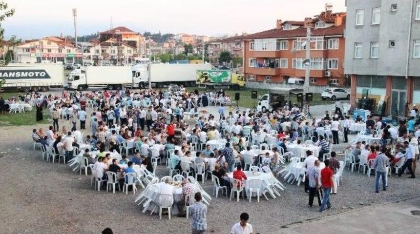 Hacıoğlu Mahallesi İkinci İftarında Buluştu