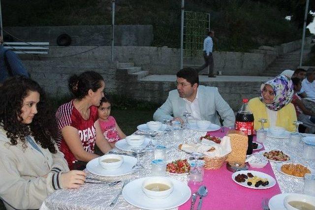 Bartın’da ‘kardeşlik İftarı’ Düzenlendi 1