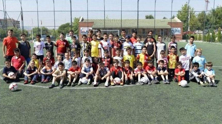 Yaz Okullarında Spor Ve Sanat Bir Arada