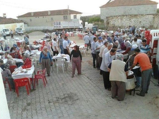 Köprübaşı'nda Toplu İftar Programı