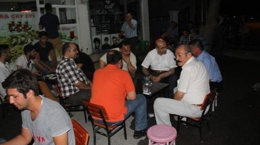 Vali Demirtaş&rsquo;dan Esnafa Gece Ziyareti