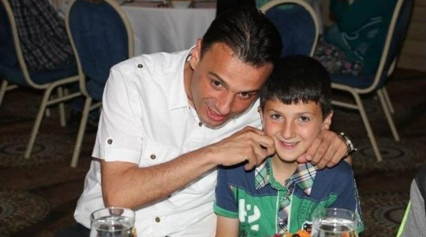 Başkan Ko&ccedil;han İftarda Yetimlerle Buluştu