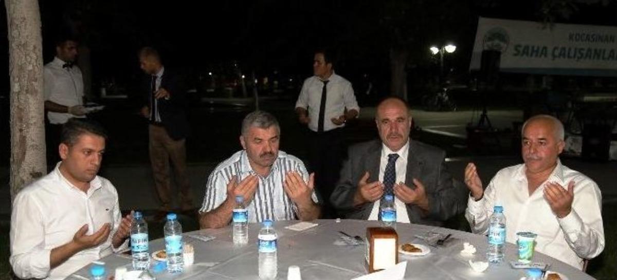 Başkan &Ccedil;elik, Saha Personeliyle İftarda Buluştu