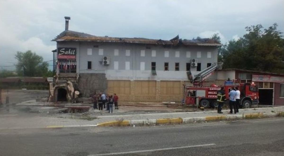 Gazino Alevlere Teslim Oldu