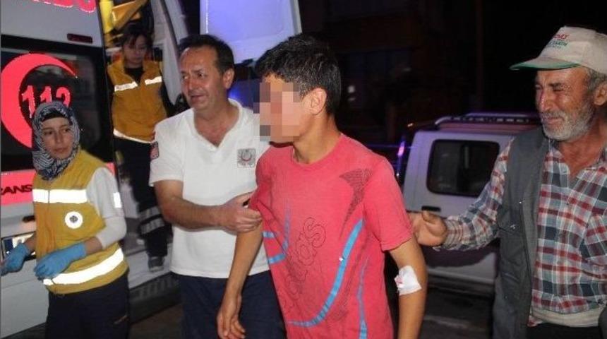 Akrebin Soktuğu &Ccedil;ocuğun Babasından G&ouml;zyaşı