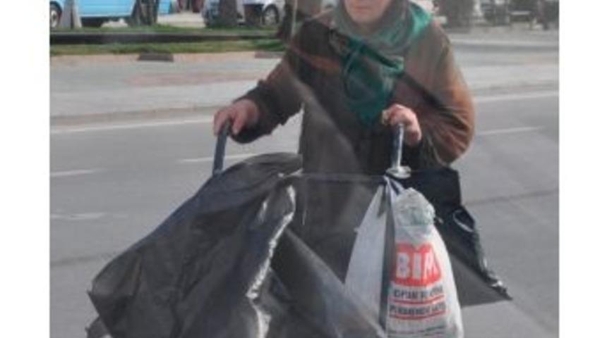 K&ouml;pek&ccedil;i Kadının Akibetini Savcılık Belirleyecek