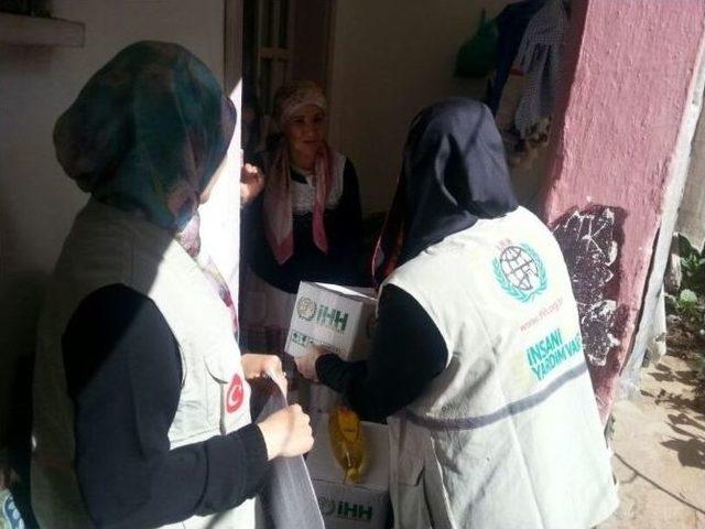 Tatvan İnsan-der Ve İhh&rsquo;dan Yardım Dağıtımı 3