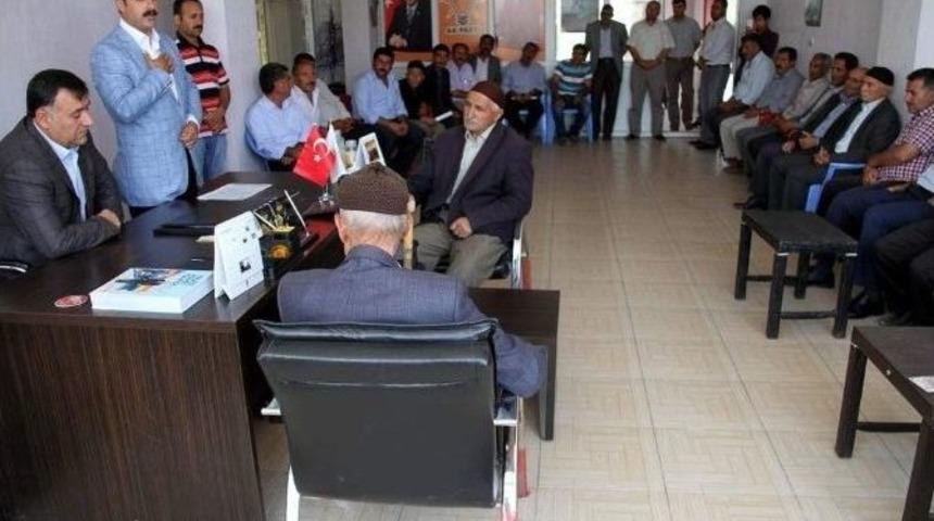 Ak Partili Vanlı G&ouml;reve Başladı