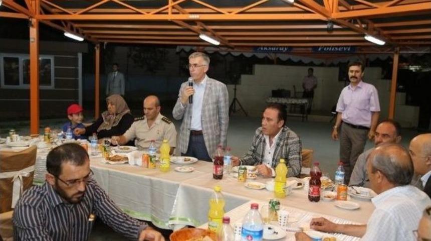 Aksaray'da Şehit Aileleri Ve Gazilere İftar