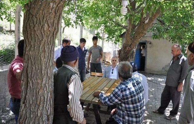 Palu Kaymakamı, K&ouml;y Ziyaretlerine Devam Ediyor 1