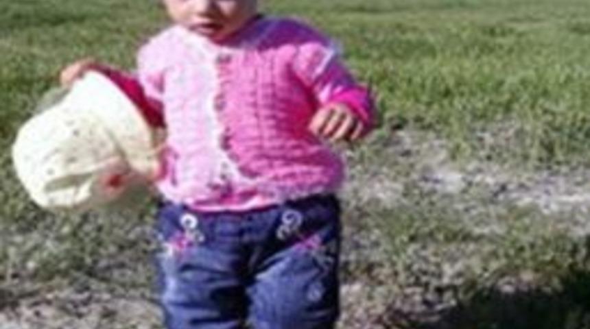 Yıkadığı Otomobilini Park Etmek İsteyen Baba 5 Yaşındaki Kızını Ezdi