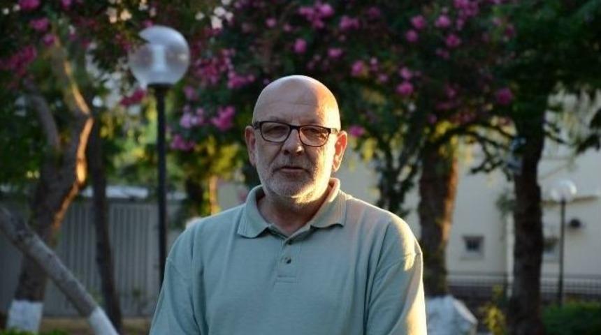 Merkez Partisi Kuşadası İl&ccedil;e Başkanı Levent Vardar Oldu