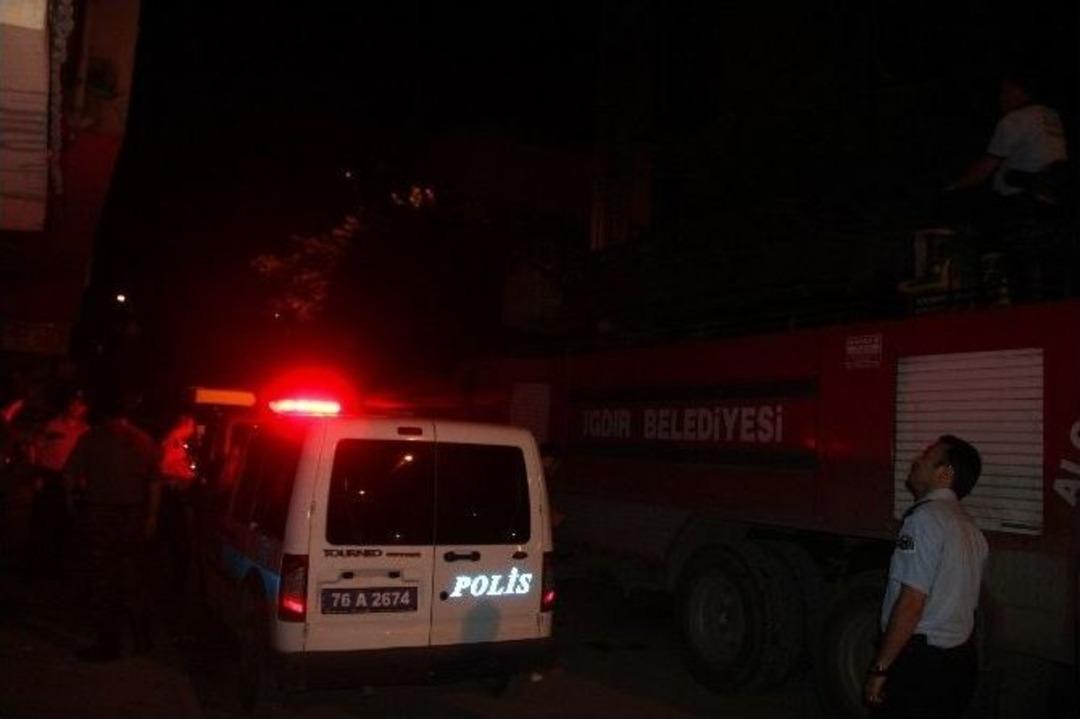 Iğdır&rsquo;da Karı Koca Kavgası Gece Şehri Ayağa Kaldırdı