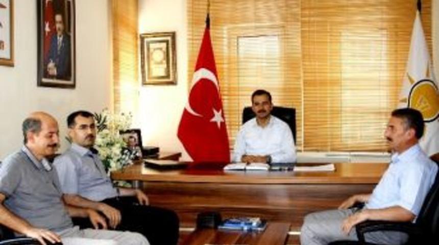 Aile Ve Sosyal Politikalar İl M&uuml;d&uuml;r&uuml; Yoldaş&rsquo;tan Ak Parti İl Başkanı Tanrıver&rsquo;e Ziyaret