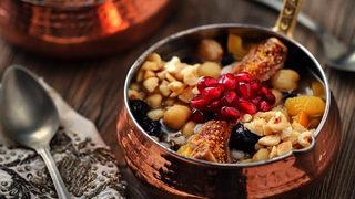 Pratik ve kolay aşure tarifi: Aşure nasıl yapılır, hangi malzemeler kullanılır? (Videolu aşure tarifi)