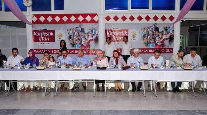 Karaman Belediyesinden &Ouml;ks&uuml;z Ve Yetimlere İftar Yemeği