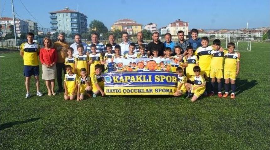 Basın Mensuplarına Forma S&uuml;rprizi