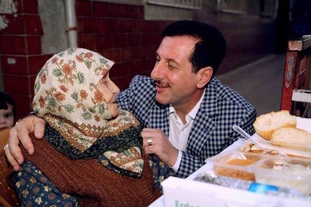 İlkadım Belediye Başkanı Erdoğan Tok : 1