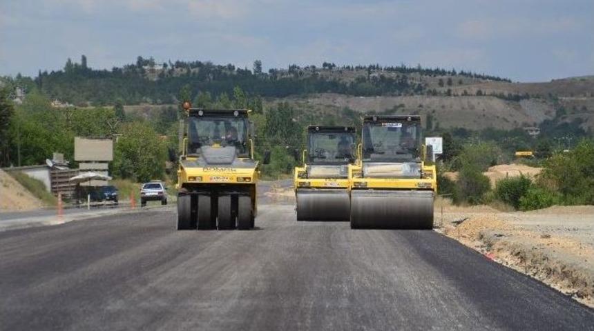 Tosya D-100 Karayolu Bayrama Yetişiyor