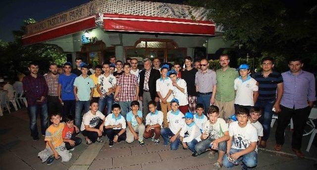 Yuvacık Kur’an Kursu’nda İftar Coşkusu