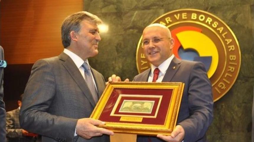Namal&rsquo;dan Cumhurbaşkanı G&uuml;l&rsquo;e Para Hediyesi