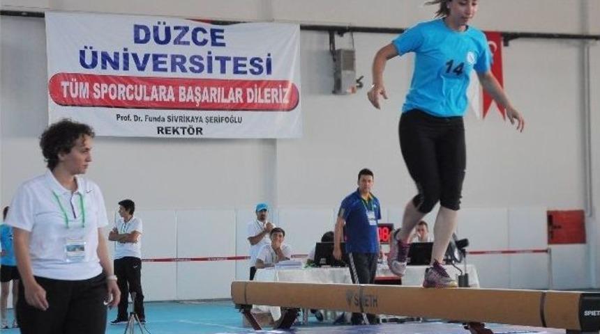 Yetenek Sınavında Ter D&ouml;kt&uuml;ler