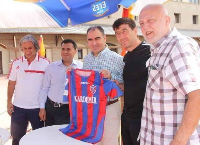 Kardemir Karabükspor’da Kamp Çalışmaları