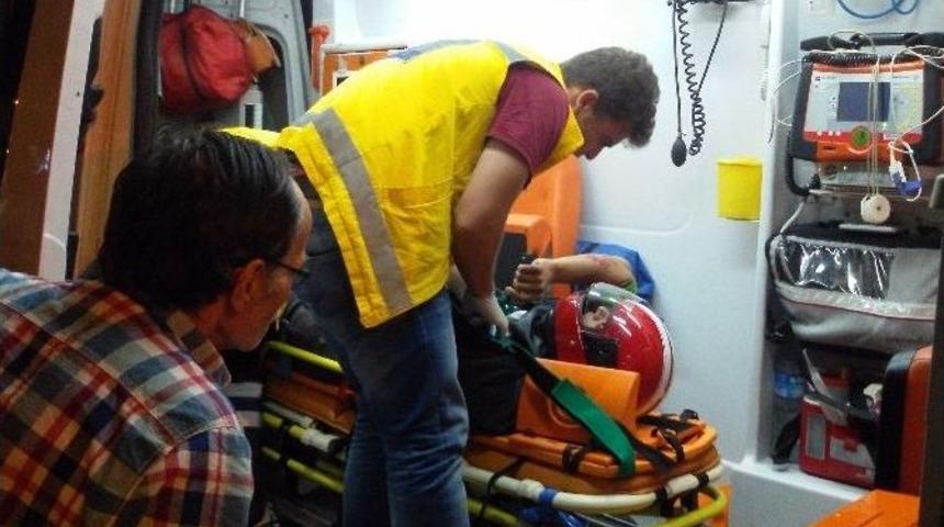 (&ouml;zel Haber) &Ouml;l&uuml;mden Kurtaran Kaskıyla Hastaneye Gitti