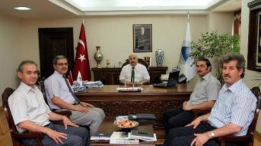 M&uuml;hendislik Fak&uuml;ltesi Dekanlığına Prof. Dr. Murat Pala Atandı
