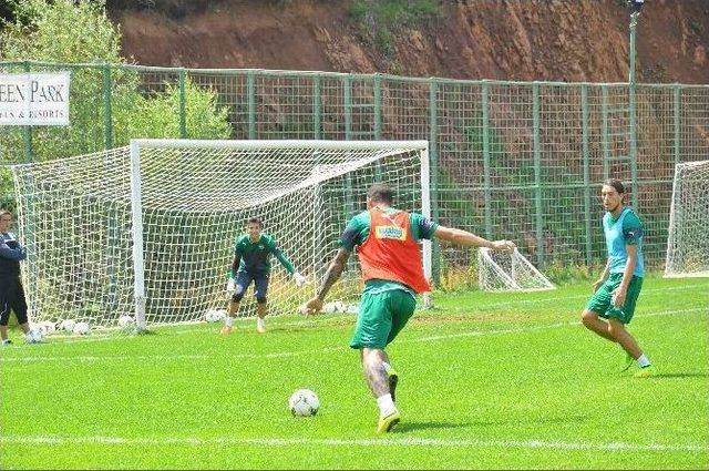 Bursaspor, Kartepe Kampının Sonuna Geldi