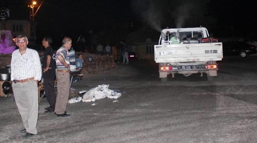 Beyşehir Sokaklarında G&uuml;l Suyu Kokusu