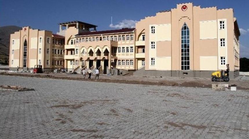 Depremde Yıkılan &Ouml;ğretmen Lisesi, Anadolu Lisesi Olacak