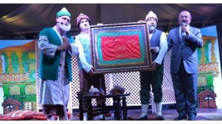 G&uuml;mr&uuml;k&ccedil;&uuml;oğlu, Ramazan Etkinliklerinde Kentsel D&ouml;n&uuml;ş&uuml;m M&uuml;jdesi Verdi